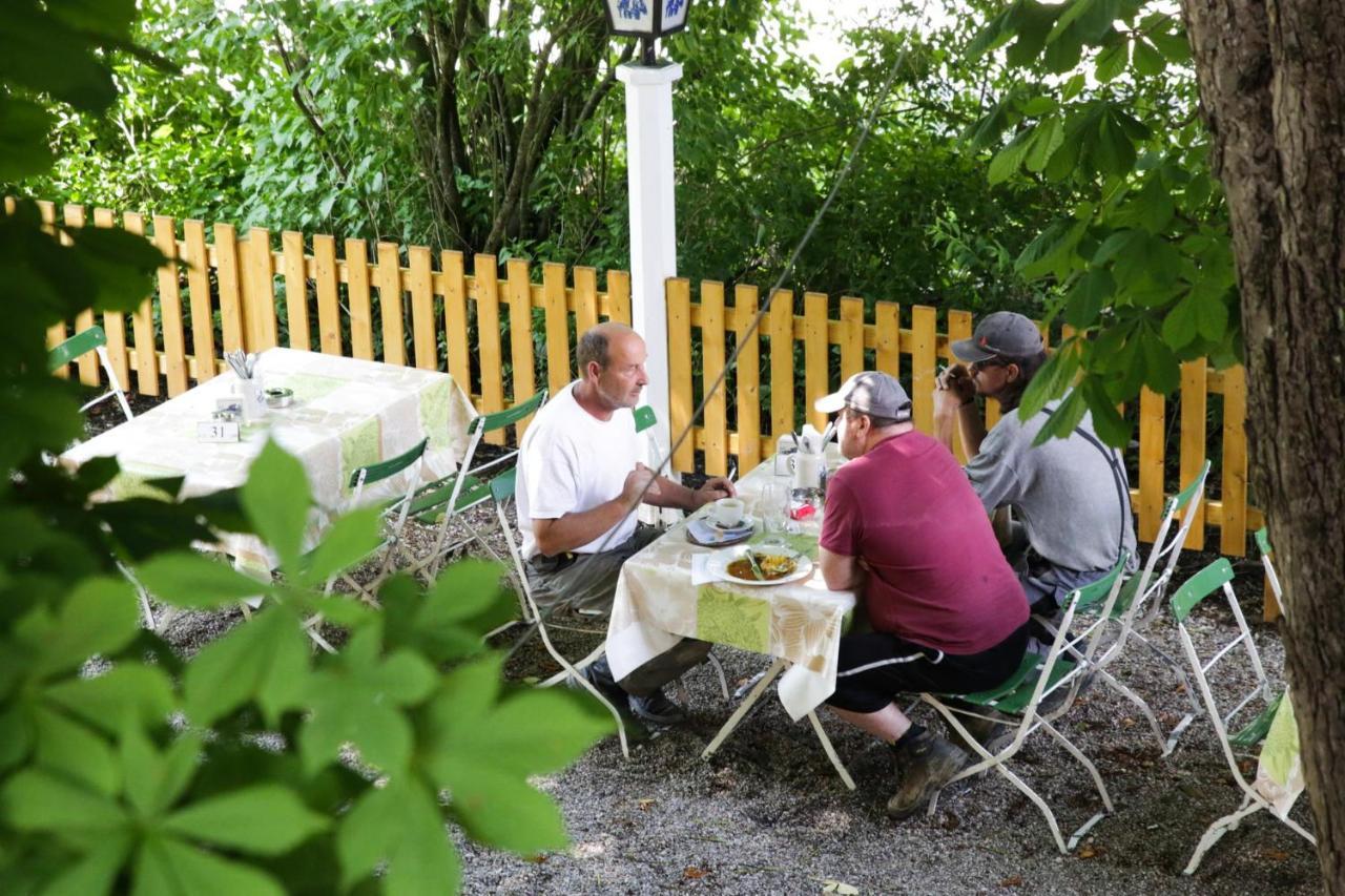 Landgasthof Pauliwirt Erharting Exterior foto